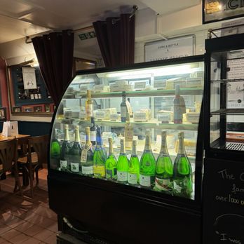 Cork & Bottle - Wine Bars Near Me - London, XGL Cork & Bottle - Wine Bars Near Me - London, XGL