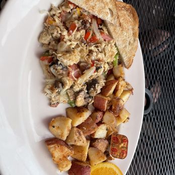 Franklin Street Caffe - Italian Scrambler - Breakfast & Brunch Near Me - Redwood City, California Franklin Street Caffe - Italian Scrambler - Breakfast & Brunch Near Me - Redwood City, California