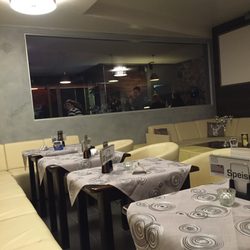 Schmidts Bistro - Essen und trinken im gemütlichen Nichtraucherbereich