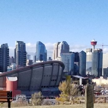 Scotsman's Hill - Skyline view from Scotsman's Hill - Local Flavor Near Me - Calgary, Alberta