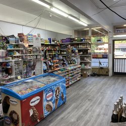 Tony's Market & Liquor