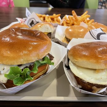 Mahaloha Burger- Waikiki - Burgers Near Me - Honolulu, Hawaii Mahaloha Burger- Waikiki - Burgers Near Me - Honolulu, Hawaii