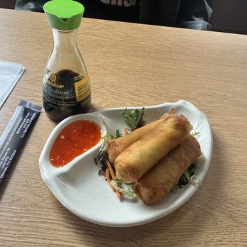 MENYA Ramen & Poke - Veggie Egg Rolls - Ramen Near Me - Denver, Colorado MENYA Ramen & Poke - Veggie Egg Rolls - Ramen Near Me - Denver, Colorado