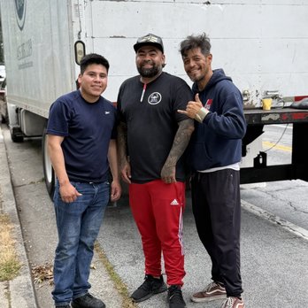 Kora Moving - Carlos and his team - Movers Near Me - San Francisco, California