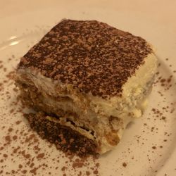 La Tavola Italiana - The tiramisu was awesome--light & flavorful.
