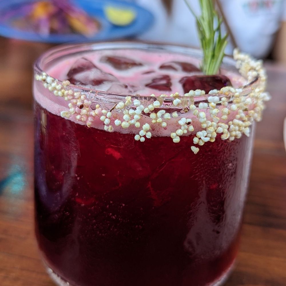 Vas Que Vuelas - RED HEART - 5/5 - Bars Near Me - Cabo San Lucas, BCS