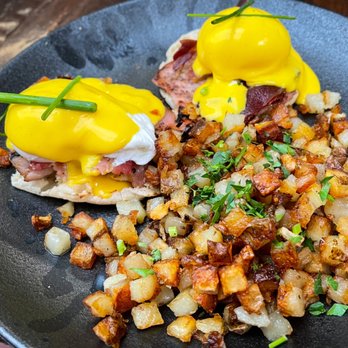 Blu Jam Cafe - Blu Jam Benedict - Breakfast & Brunch Near Me - Los Angeles, California Blu Jam Cafe - Blu Jam Benedict - Breakfast & Brunch Near Me - Los Angeles, California