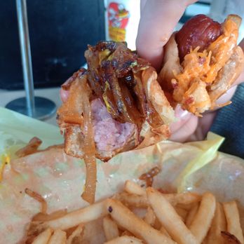 Dog n Suds - That cross section of a polish sausage. So so so so so so damn good. - Hot Dogs Near Me - Temecula, California