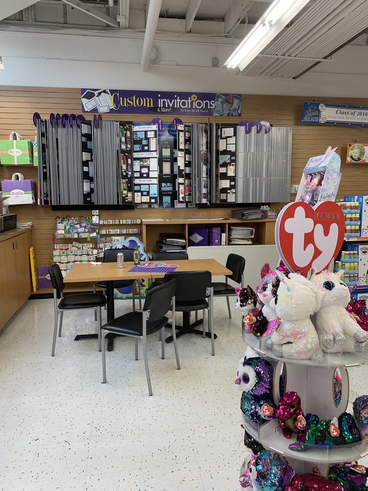 PARTY CITY 44 Photos & 51 Reviews Costumes 15600 NE 8th St