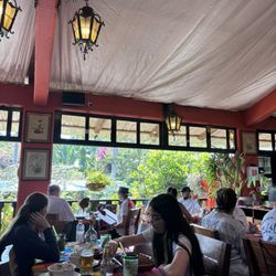 Restaurant La Hacienda de Oro - Inside