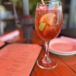 Santiago's Bodega - Sparkling sangria