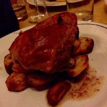 Hosteria della Pignatta - il maialino da latte arrosto con le patate al forno e salse 18€ - Gluten-Free Near Me - Binasco, Michigan