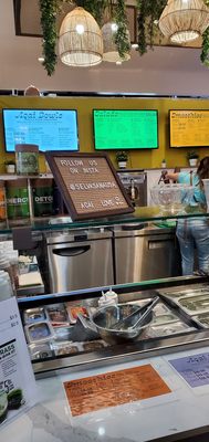 Selva Sana Acai, Juice & Salad Bar by null