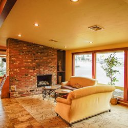 Olympic View Inn
