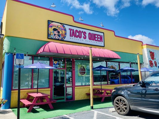 Taco's Queen by null
