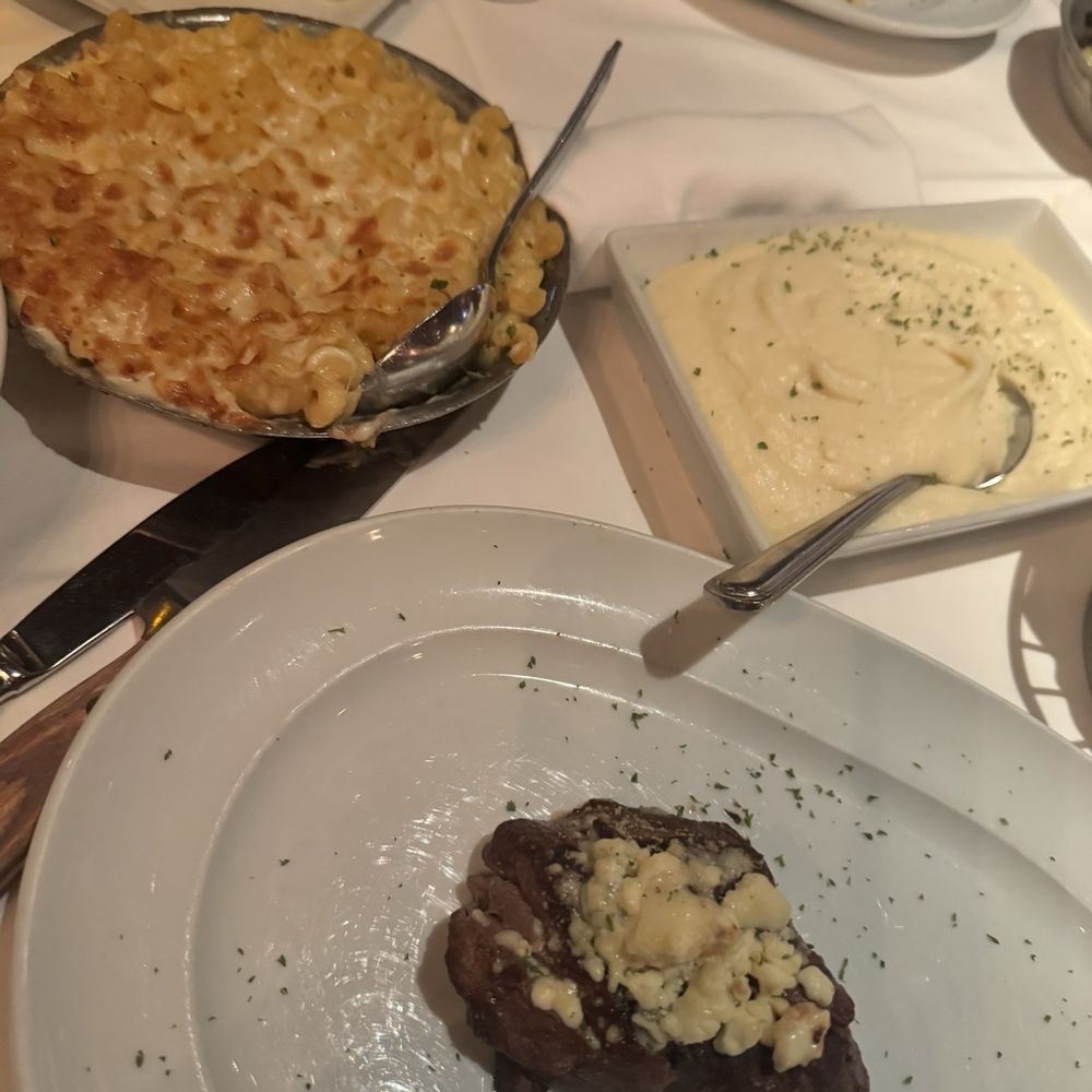 Mastro's Steakhouse - Steakhouses Near Me - Chicago, Illinois Mastro's Steakhouse - Steakhouses Near Me - Chicago, Illinois