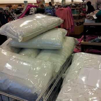 Nordstrom Rack - Department Stores Near Me - Garden City, New York