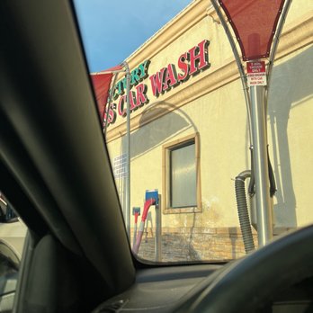 Victory Express Car Wash - Clear window, self vacuum spot, outside of drive through - Car Wash Near Me - North Hollywood, California Victory Express Car Wash - Clear window, self vacuum spot, outside of drive through - Car Wash Near Me - North Hollywood, California