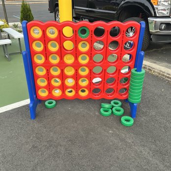 Donkey's Place - Giant Connect 4 - Cheesesteaks Near Me - Mount Holly, New Jersey