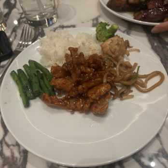 Panda Inn - Mixed plate with Phoenix Chicken - Chinese Near Me - Pasadena, California Panda Inn - Mixed plate with Phoenix Chicken - Chinese Near Me - Pasadena, California