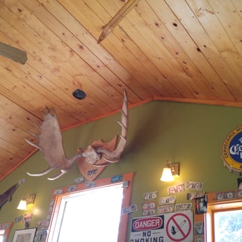 Panorama Pizza Pub - Inside - Pizza Near Me - Healy, Alaska