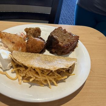 Golden Corral Buffet & Grill - Buffets Near Me - Maplewood, Minnesota