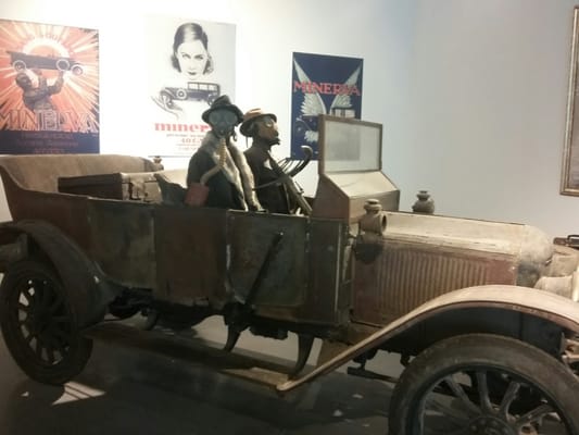 Museo Automovilístico de Málaga by null