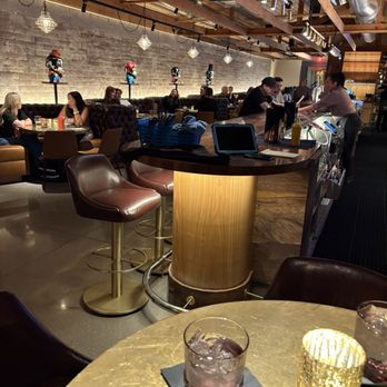 HOLSTEINS - Burgers Near Me - Las Vegas, Nevada