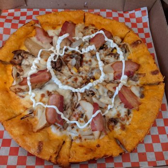 Hello Pizza - Potato Gold Pizza - Pizza Near Me - La Canada Flintridge, California Hello Pizza - Potato Gold Pizza - Pizza Near Me - La Canada Flintridge, California