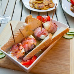 Neubrunne Stübel - Tagesgericht: Feigen mit Ziegenkäse und Bacon