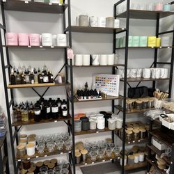 Crafts Zone Studio - Candle-making zone
