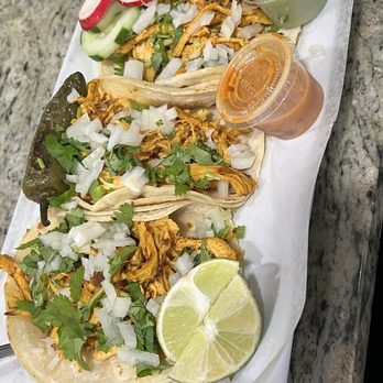 Restaurant Catracho - Chicken Taco - Honduran Near Me - Philadelphia, Pennsylvania Restaurant Catracho - Chicken Taco - Honduran Near Me - Philadelphia, Pennsylvania