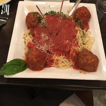 Il Cappero Lansdowne - Spaghetti and meatballs - Italian Near Me - Leesburg, Virginia