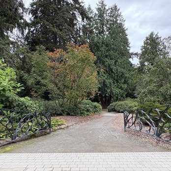 Washington Park Arboretum - Entrance to Azalea Way - Parks Near Me - Seattle, Washington Washington Park Arboretum - Entrance to Azalea Way - Parks Near Me - Seattle, Washington