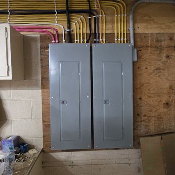 Stockton Electric - New Service Upgrade from 200 amp to 400 amp with two 200 amp panel - Electricians Near Me - Harriman, Tennessee Stockton Electric - New Service Upgrade from 200 amp to 400 amp with two 200 amp panel - Electricians Near Me - Harriman, Tennessee