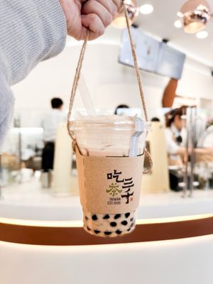 CHICHA San Chen 吃茶三千 by null