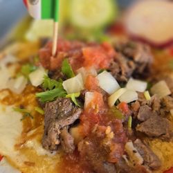 Mission 19 Taquería - Quesotaco with carne asada