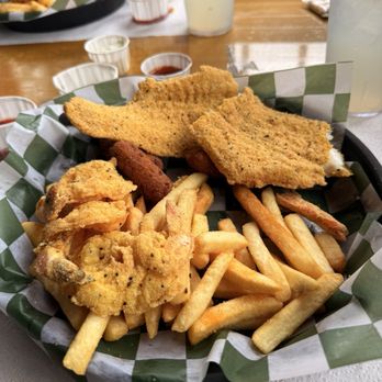 Hook Line & Sinker - Catfish and shrimp 4 Jumbo Shrimp/ 2 Fillets Combo - Seafood Near Me - Dallas, Texas