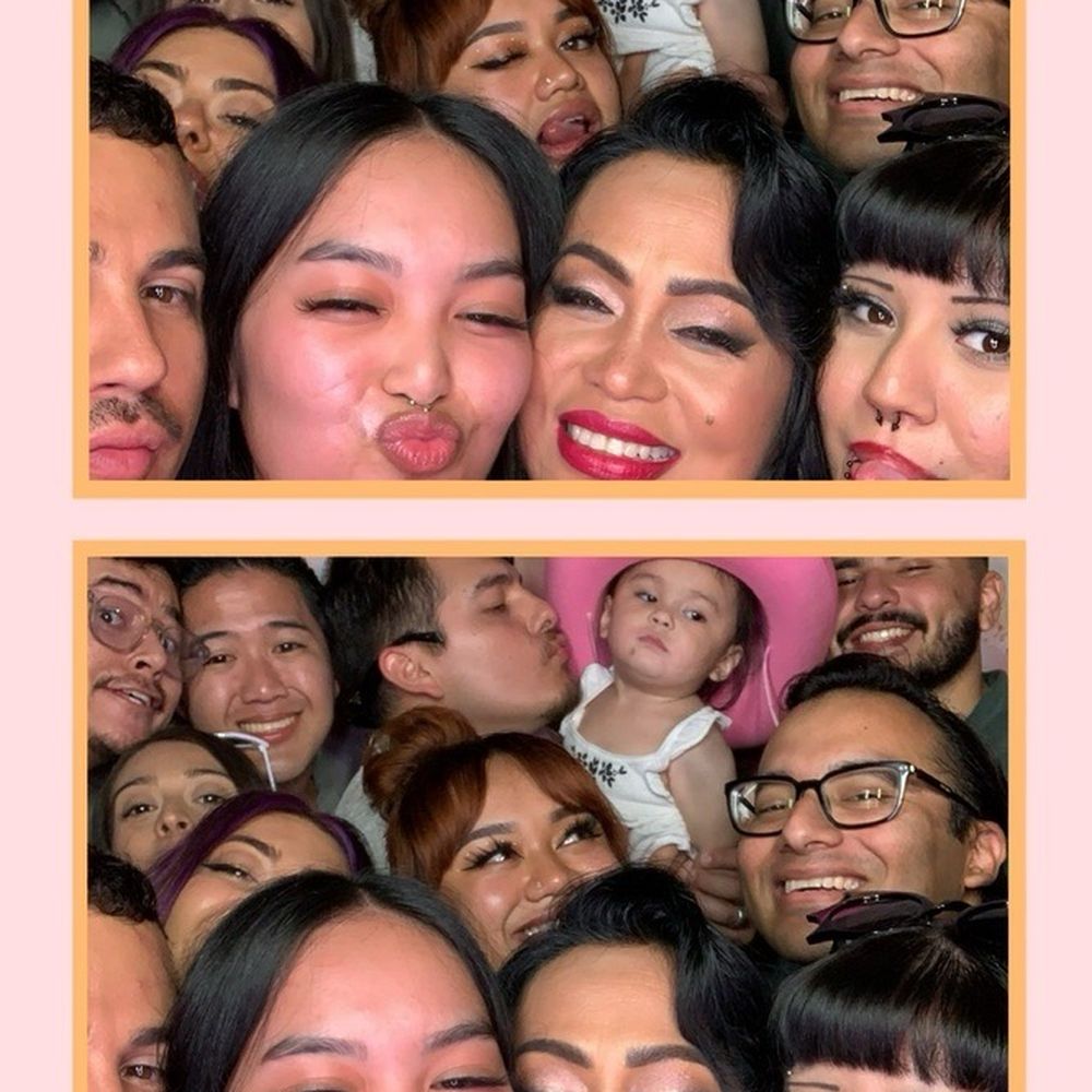 Brillo Blanco - Photo Booth Rentals Near Me - Lancaster, California Brillo Blanco - Photo Booth Rentals Near Me - Lancaster, California
