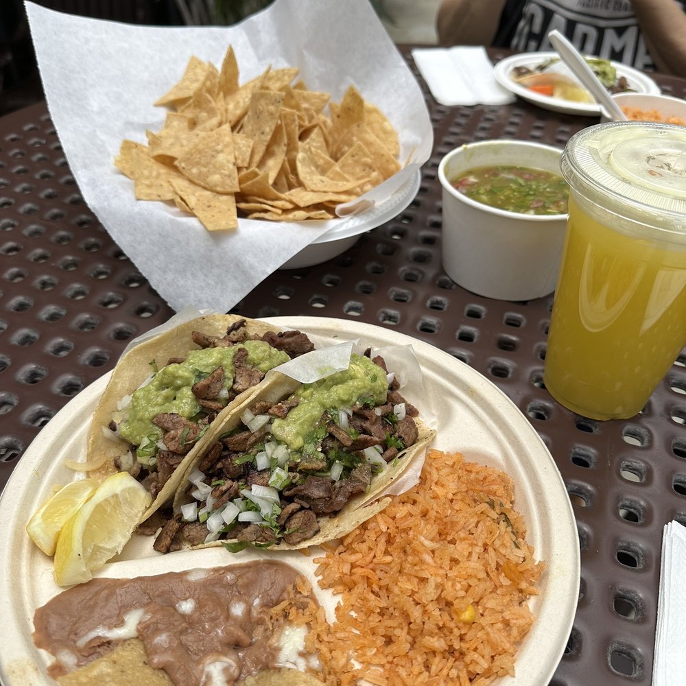 El Unico - Carne asada taco plate, made to order chips and house salsa, and pineapple orange Agua Fresca. - Mexican Near Me - Lake Elsinore, California