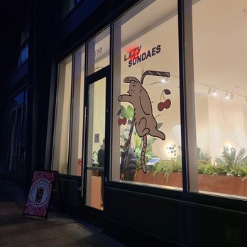 Lazy Sundaes - Outside - Bubble Tea Near Me - Brooklyn, New York