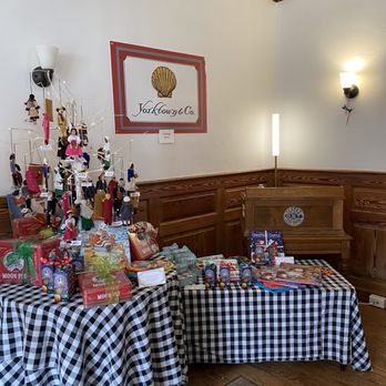 Little York Confectionery - Interior - Candy Stores Near Me - Yorktown, Virginia Little York Confectionery - Interior - Candy Stores Near Me - Yorktown, Virginia