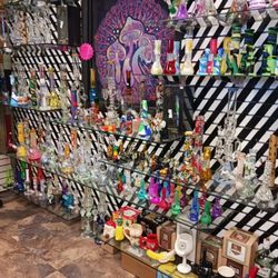 Niles Smoke Shop