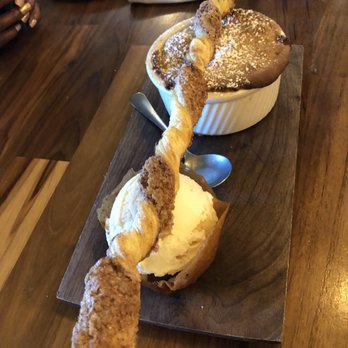 Yardbird - Peach cobbler - Southern Near Me - Los Angeles, California