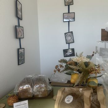 Deux Pates - Bakeries Near Me - Irvine, California