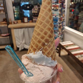 Paia Gelato - Guava + haupia in a waffle cone - Ice Cream & Frozen Yogurt Near Me - Paia, Hawaii Paia Gelato - Guava + haupia in a waffle cone - Ice Cream & Frozen Yogurt Near Me - Paia, Hawaii