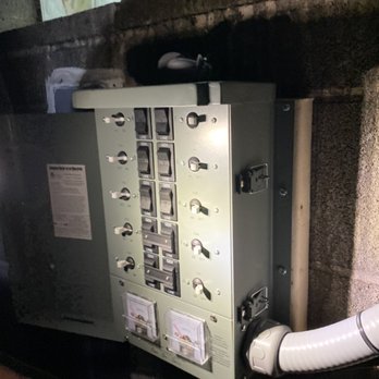 Married2Electric - Manual Transfer Switch for portable generator. - Electricians Near Me - Pottstown, Pennsylvania