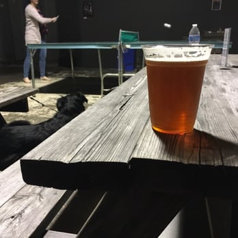 Nickelpoint Brewing - Beer, ping pong and dogs - Breweries Near Me - Raleigh, North Carolina