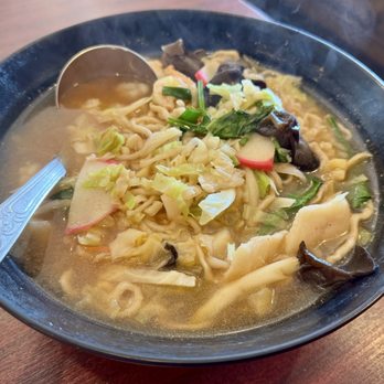 New Mandarin Noodle Deli - Chinese Near Me - Temple City, California
