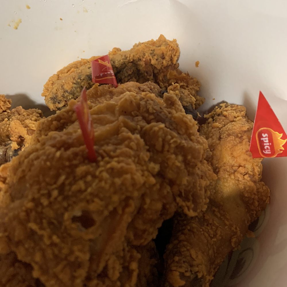 Jollibee - Fast Food Near Me - Hayward, California